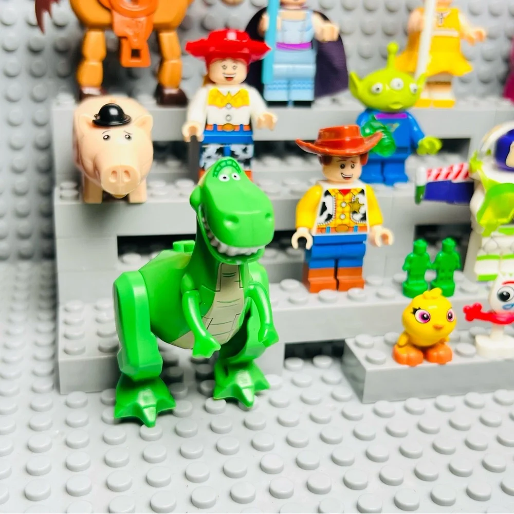 Toy Story Custom Minifigures Lot of 12 - Picture 3 of 8